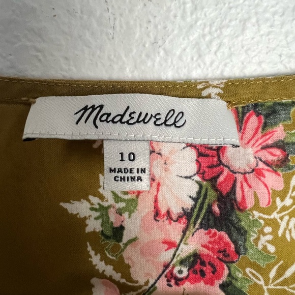 Madewell Olive Floral Ruffle Wrap Top - Picture 4 of 10